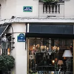 Renovated Apartment Saint-Germain-des-Prés - Le Bon Marché